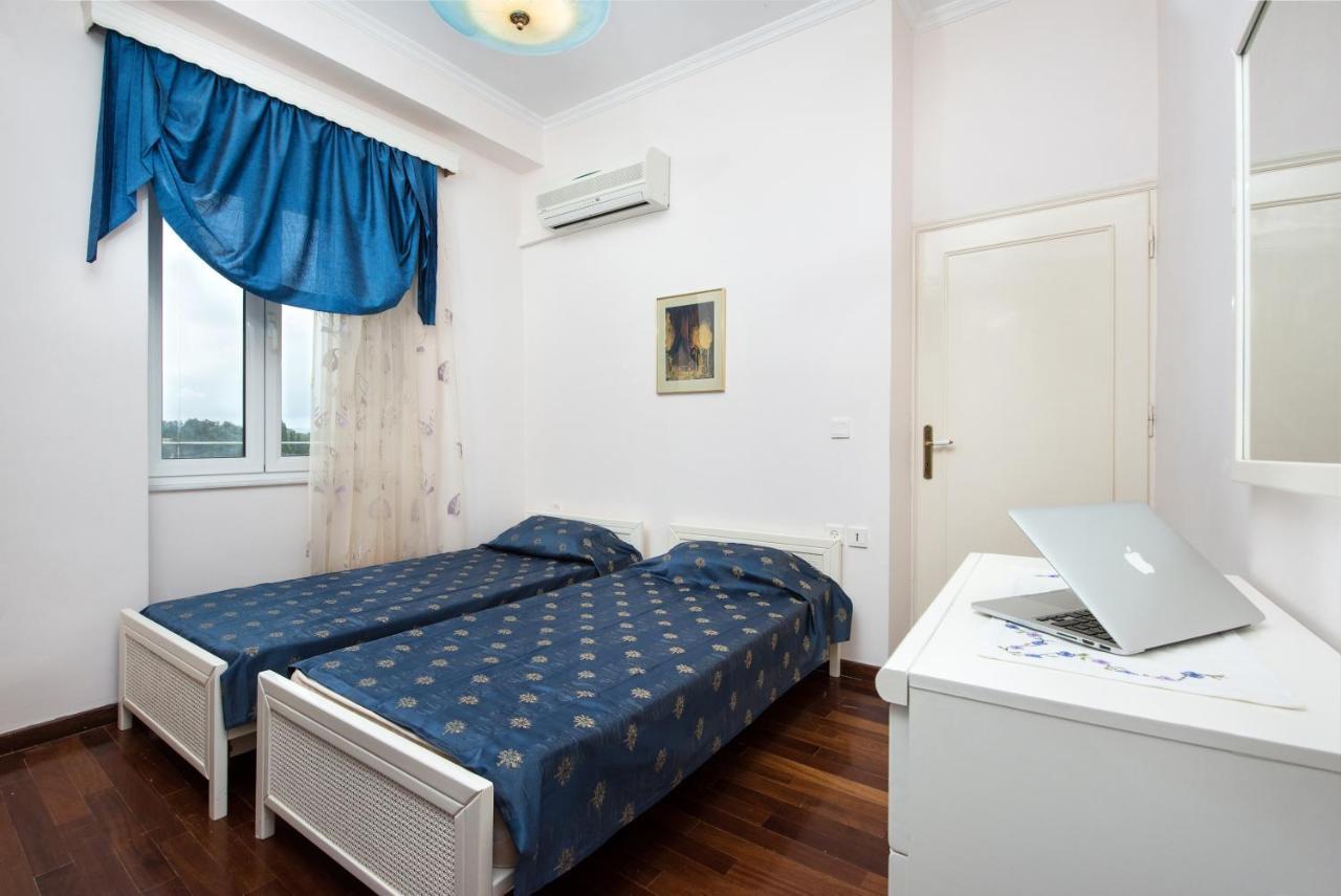 The Old Mansion Apartment Sinarádes Екстериор снимка