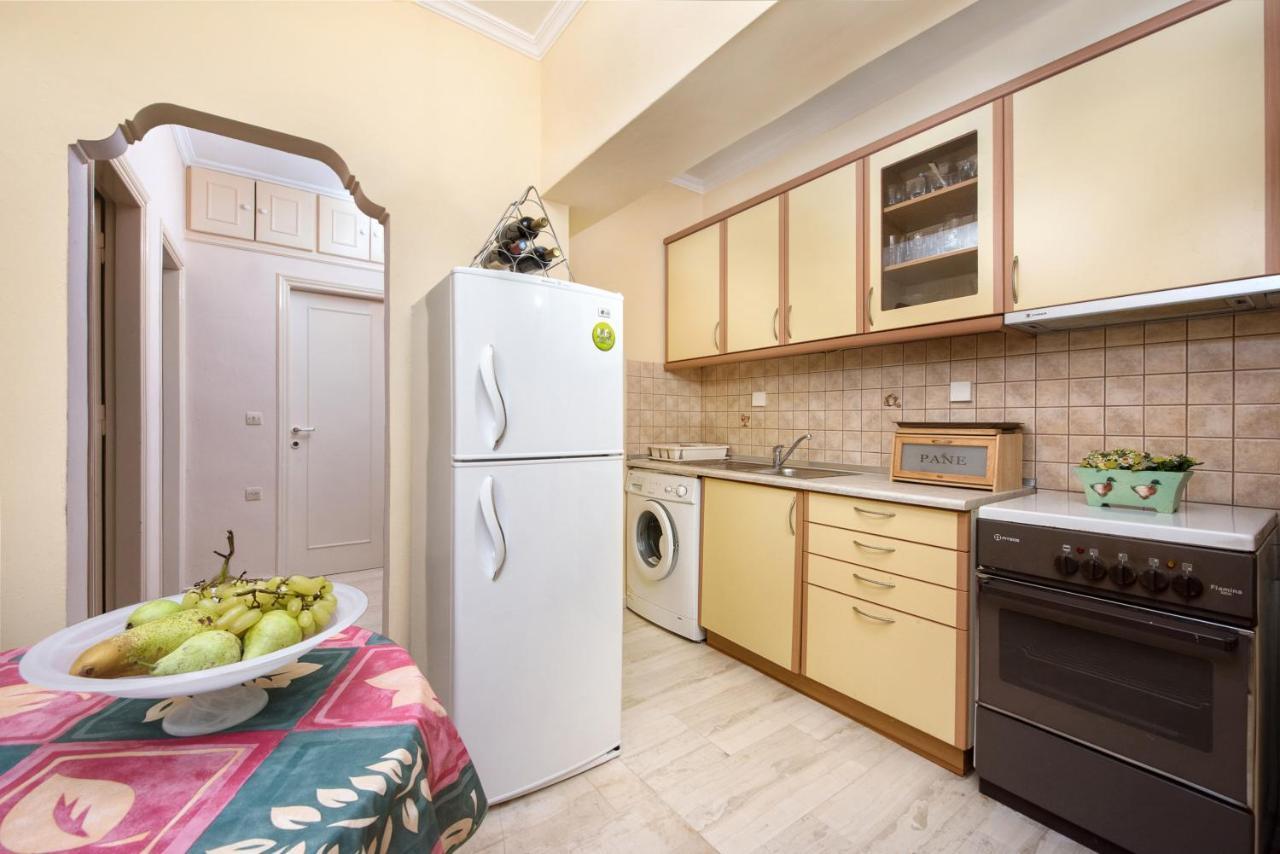 The Old Mansion Apartment Sinarádes Екстериор снимка